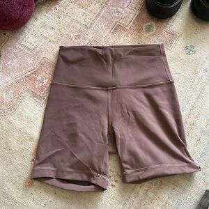 lululemon wunder under short size 6